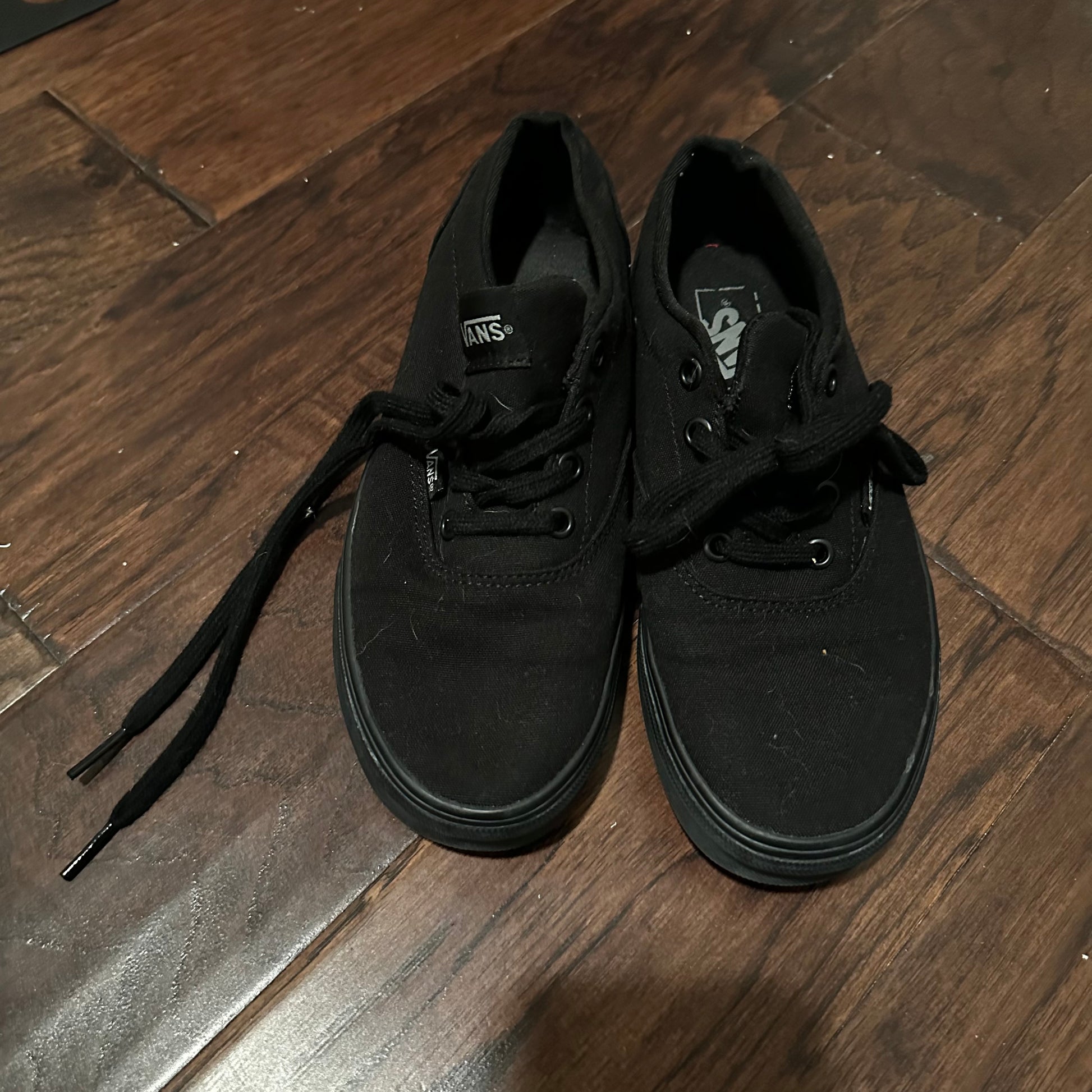 Black Vans Women | Black Slip On Vans | WFindThrift
