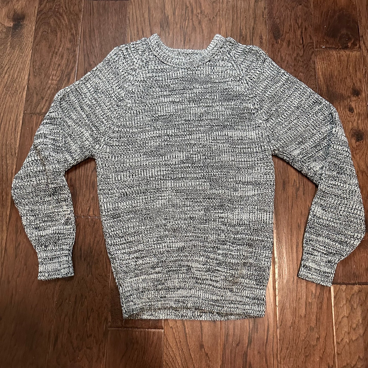 Expressions Grey Threaded sweater - medium