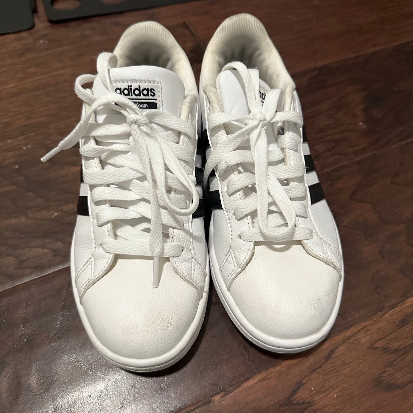 White Adidas shoes - 7 women