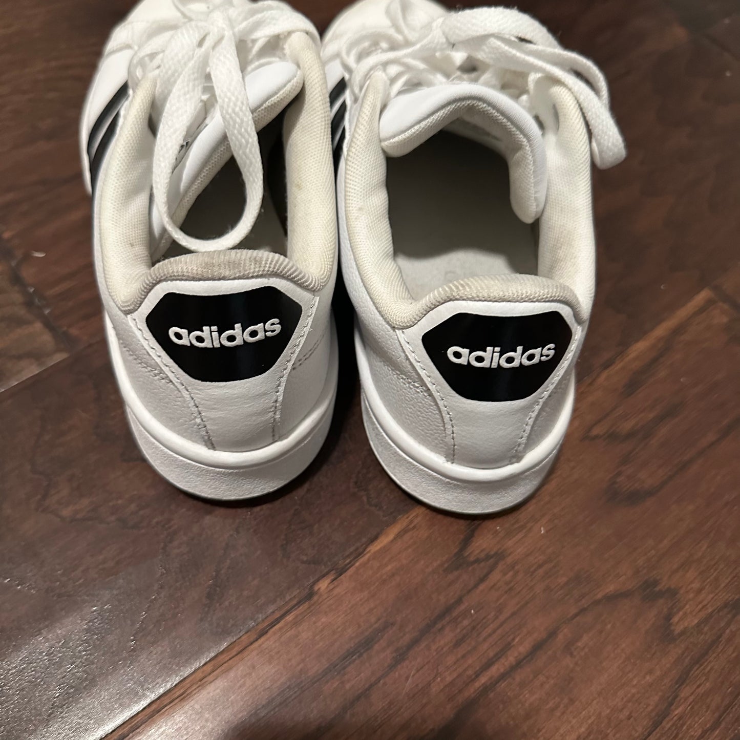 White Adidas shoes - 7 women