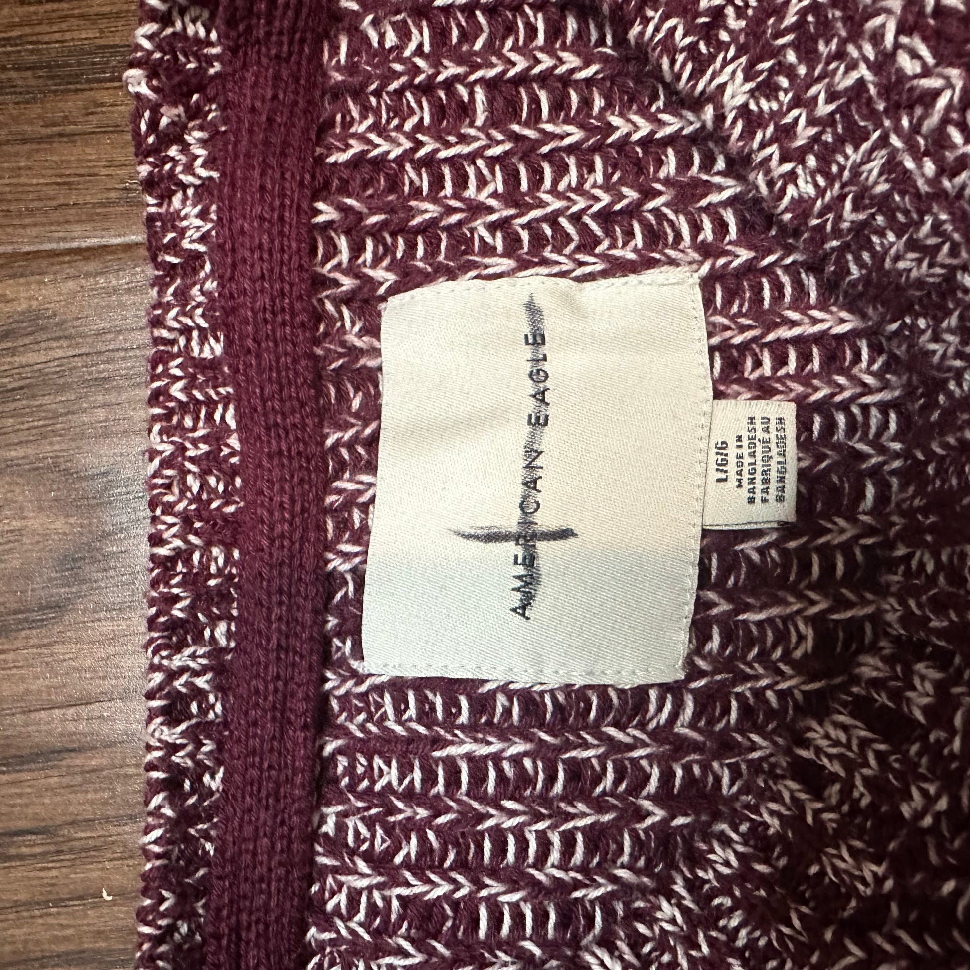 Eagle Burgundy Sweater | American Large Sweater | WFindThrift