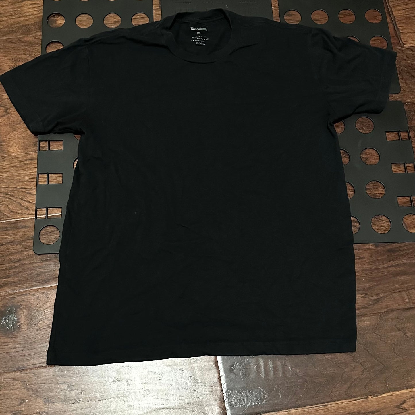 True Classic Tall Round Hem Crew Neck T-Shirt - Medium