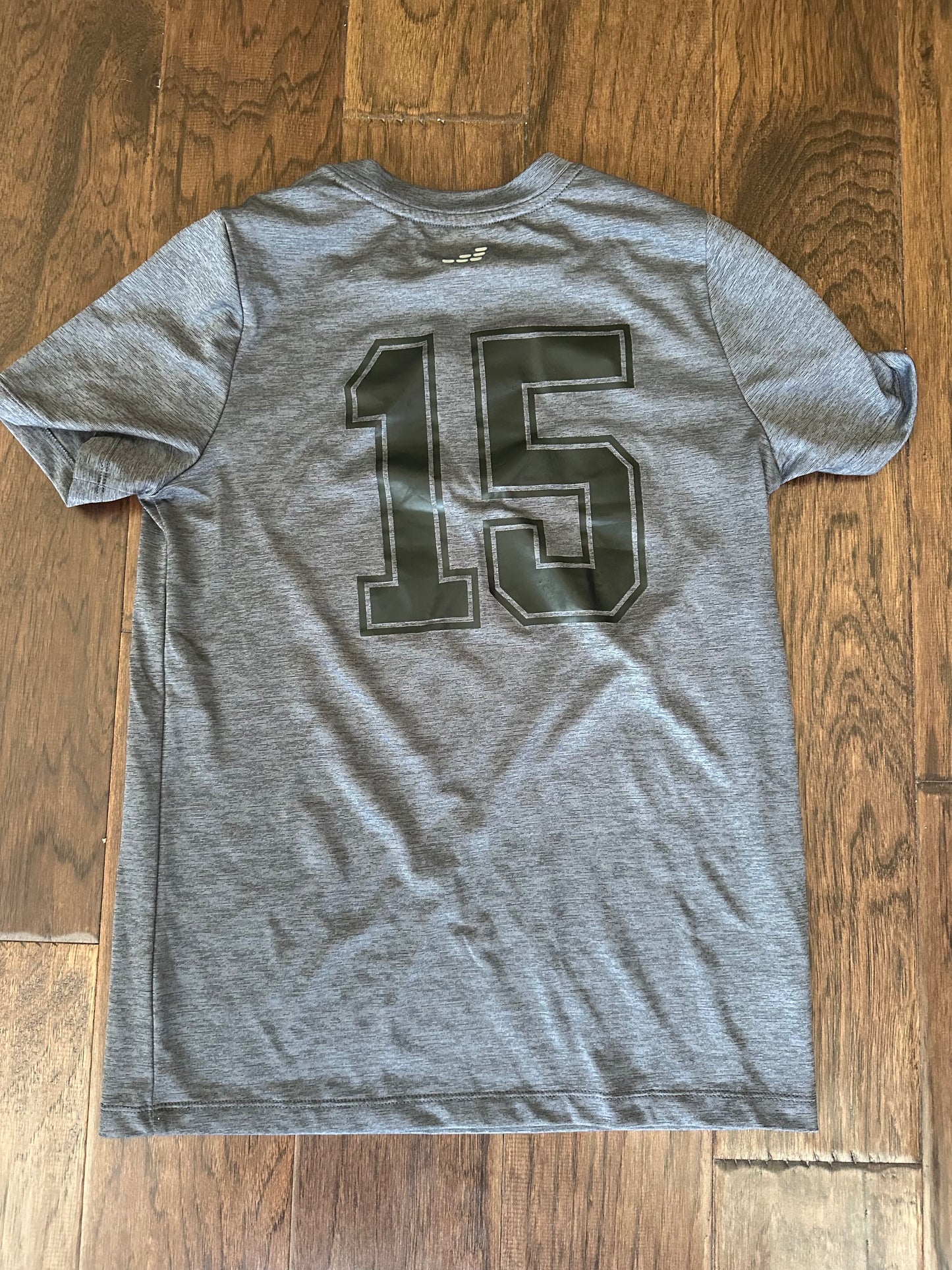 Grey Athletic Shirt | Grey Gym Shirts | WFindThrift