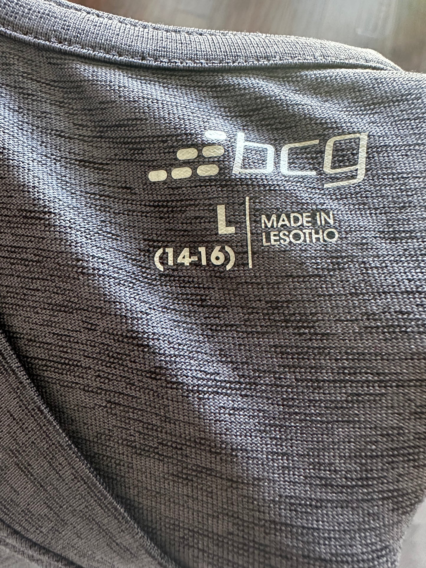 Grey Athletic Shirt | Grey Gym Shirts | WFindThrift