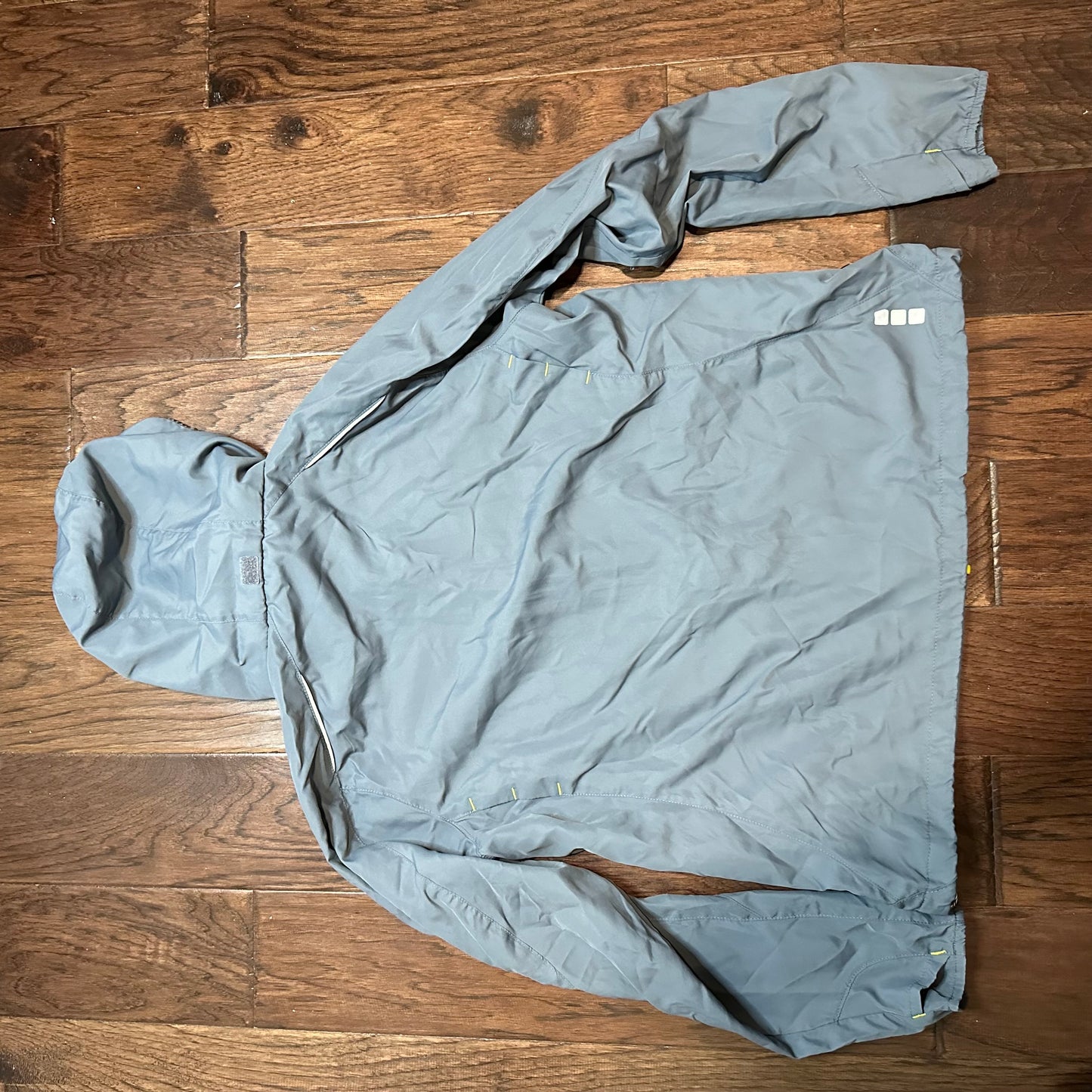 Grey rain jacket - Large