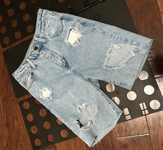 Fashion Nova Jean shorts - Small