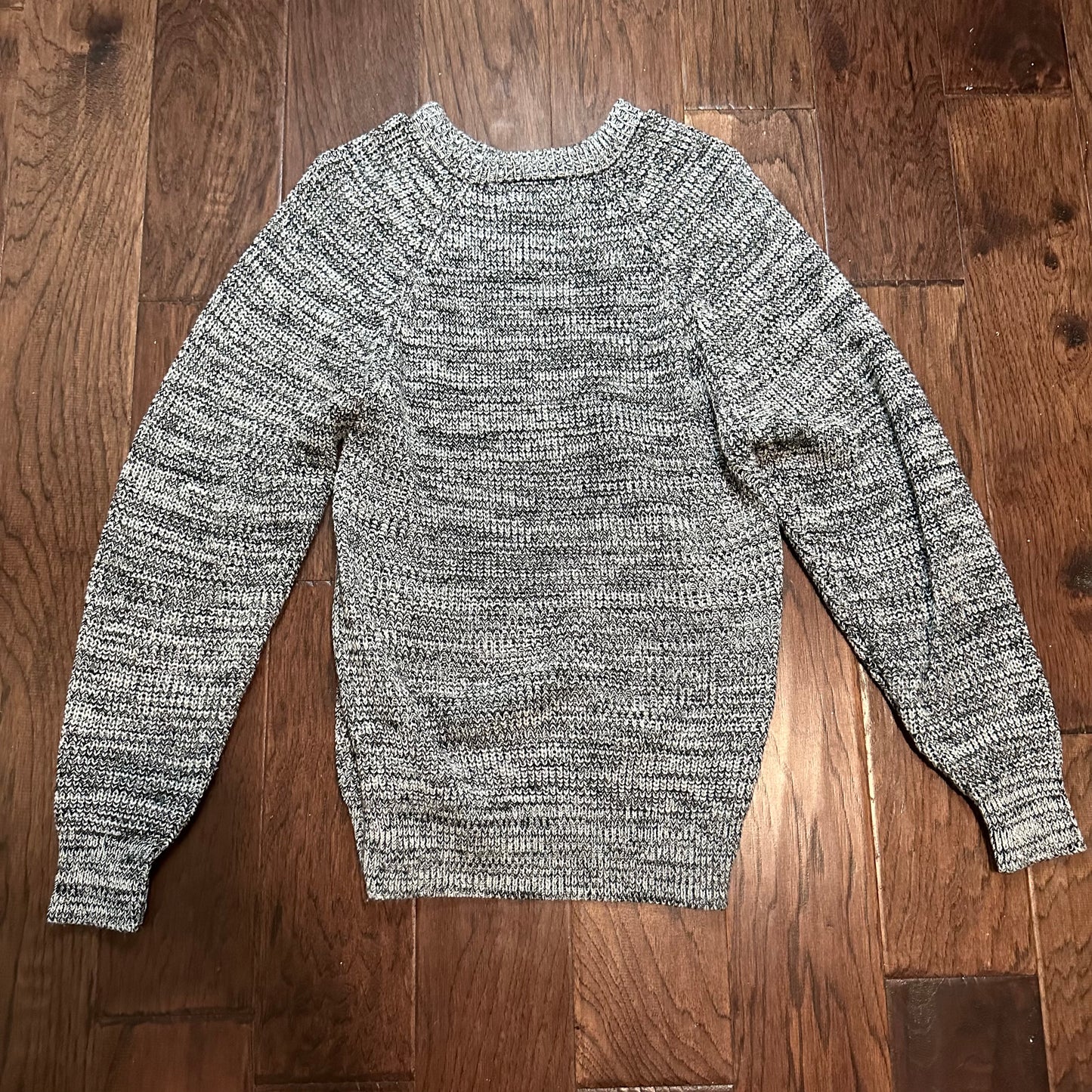 Expressions Grey Threaded sweater - medium