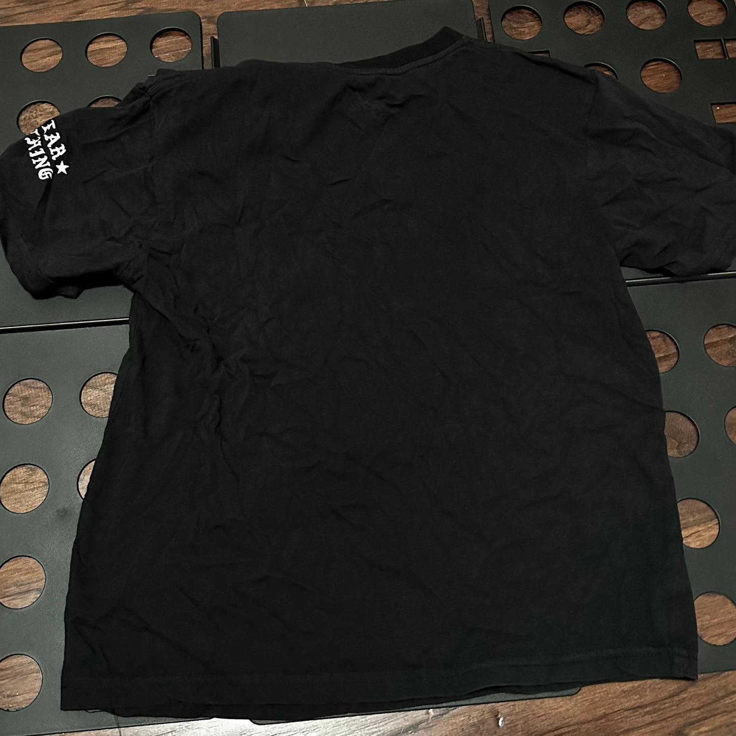 Eighty eight brand fear nothing shirt - Youth Large