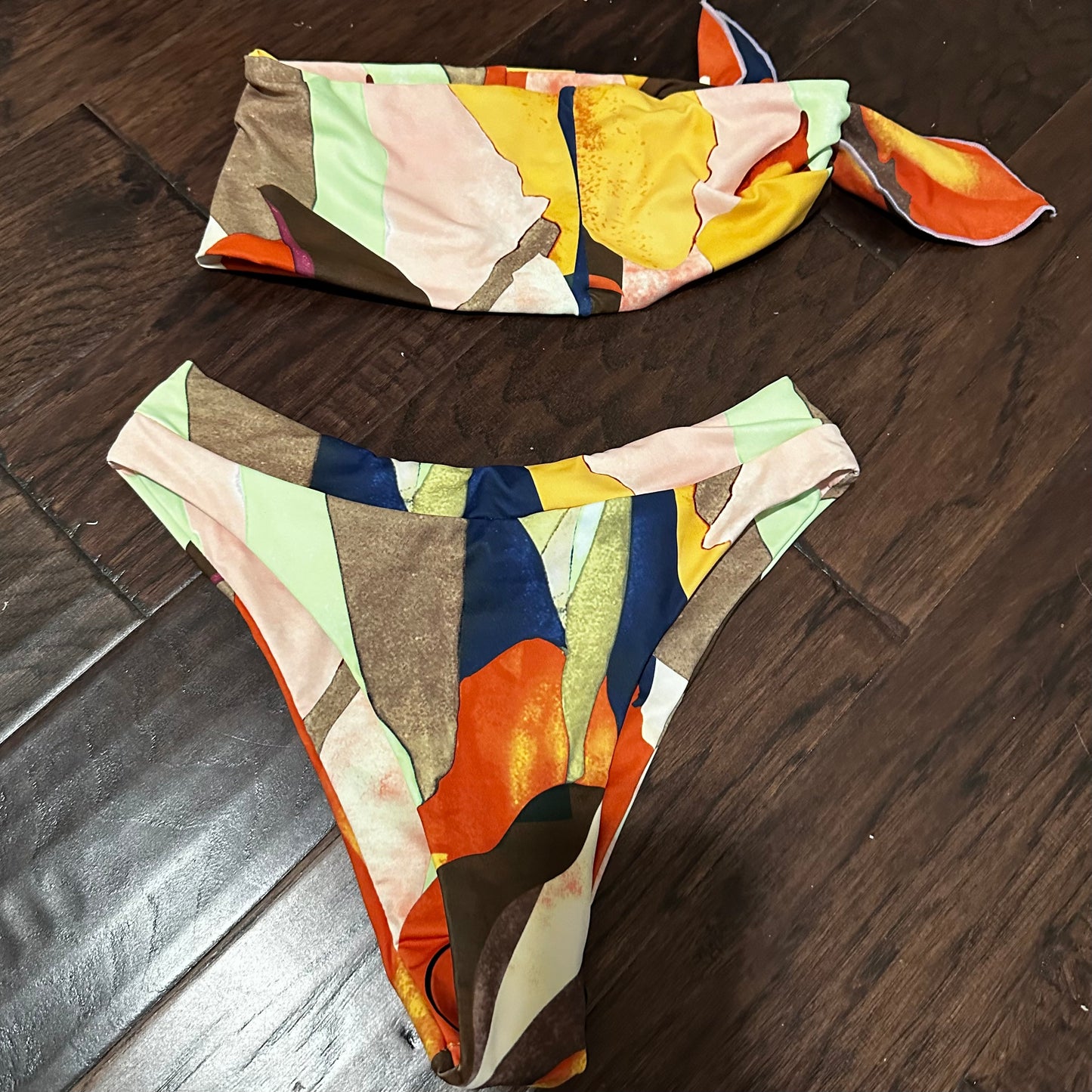 SHEIN Colorful Bathing suit - Small