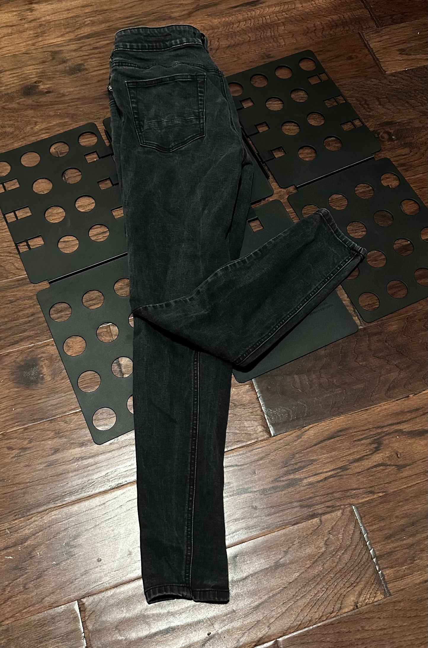 Pacsun black jeans (32,30)