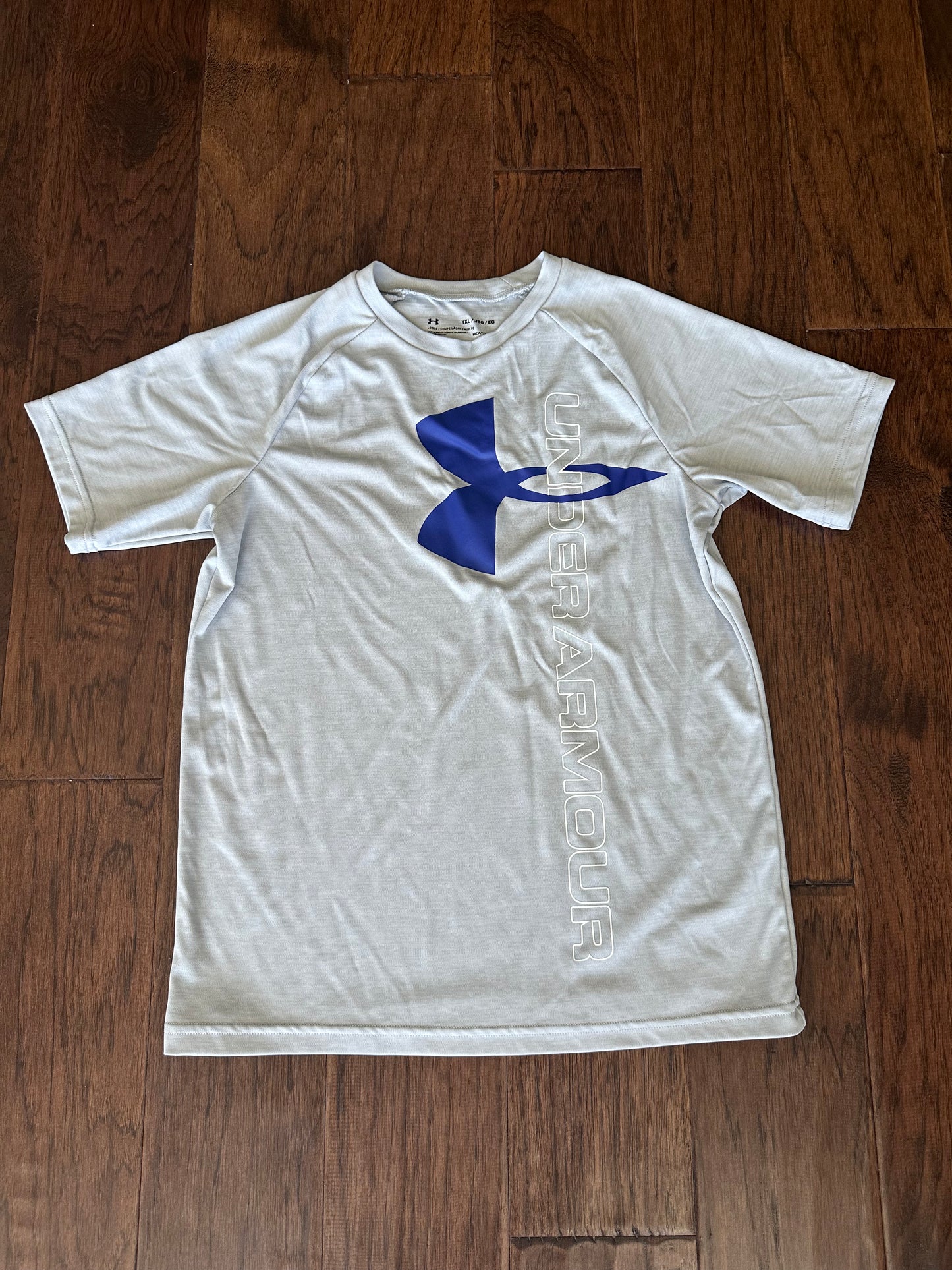Under Armour - Youth XL